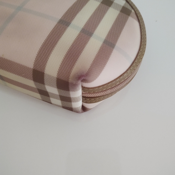 Burberry London Cosmetic Bag - Picture 4 of 8